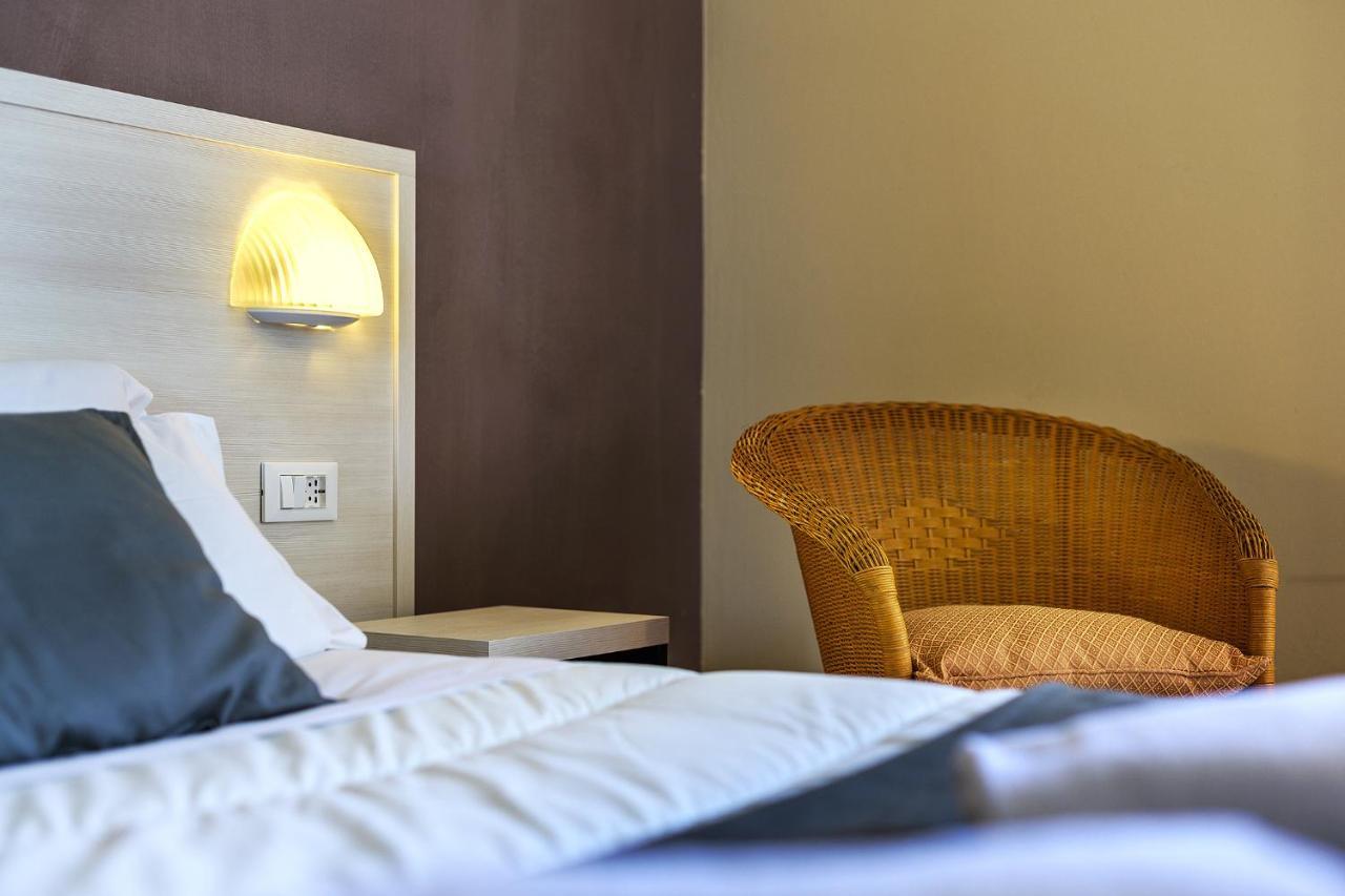 Hotel Castello Совічілле Екстер'єр фото