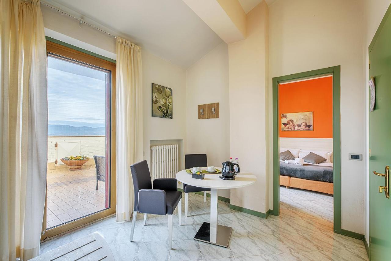Hotel Castello Совічілле Екстер'єр фото