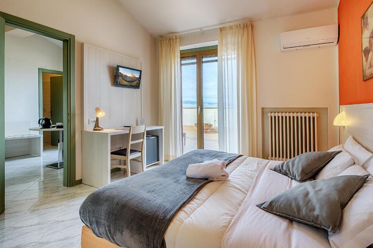 Hotel Castello Совічілле Екстер'єр фото